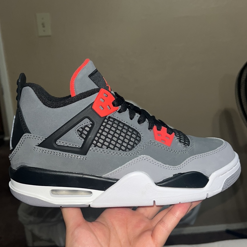 Air Jordan 4 Retro (GS)